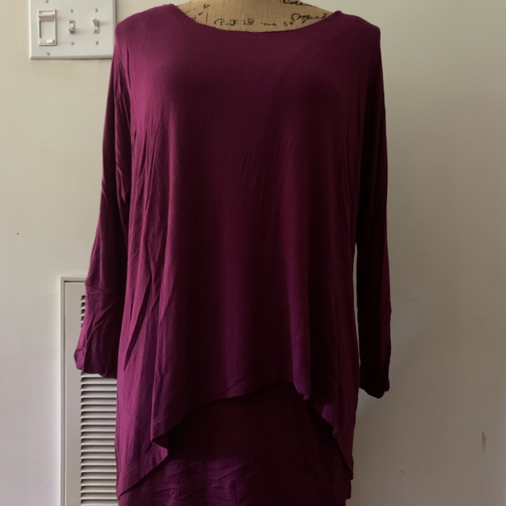 Established 1962 high low top for women size L